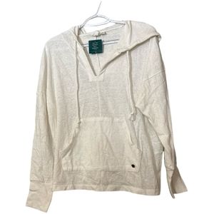 NWT Roxy White thin pullover size Small. NWT